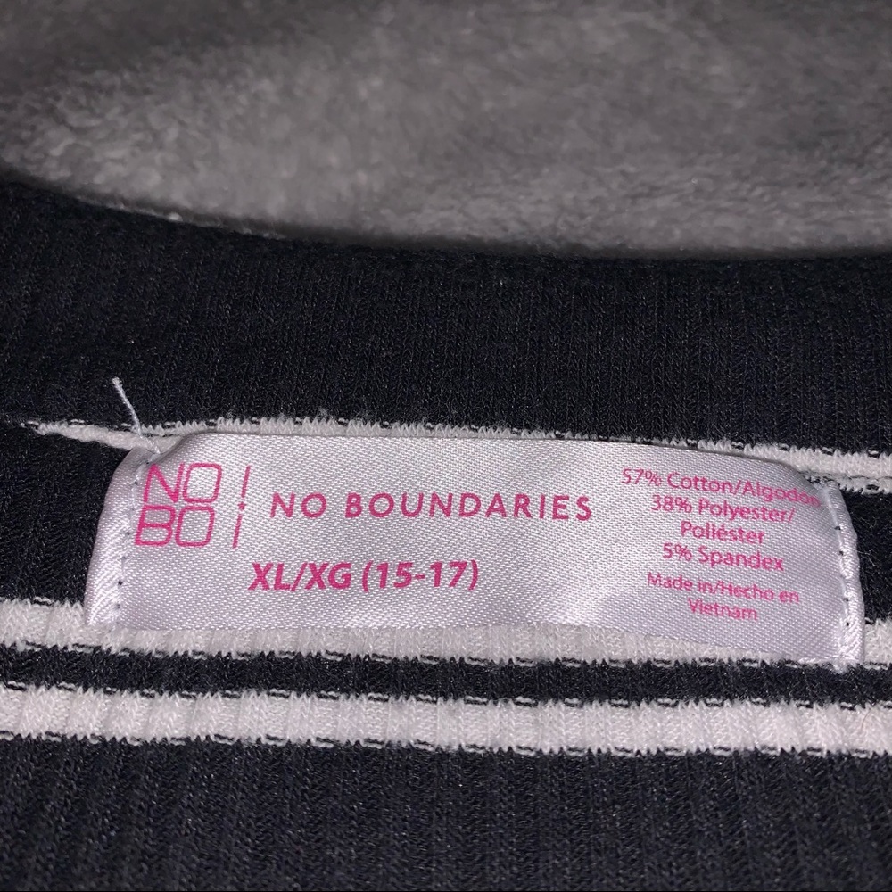 Black & White Striped Ribbed Button Up Top - Picture 3 of 3